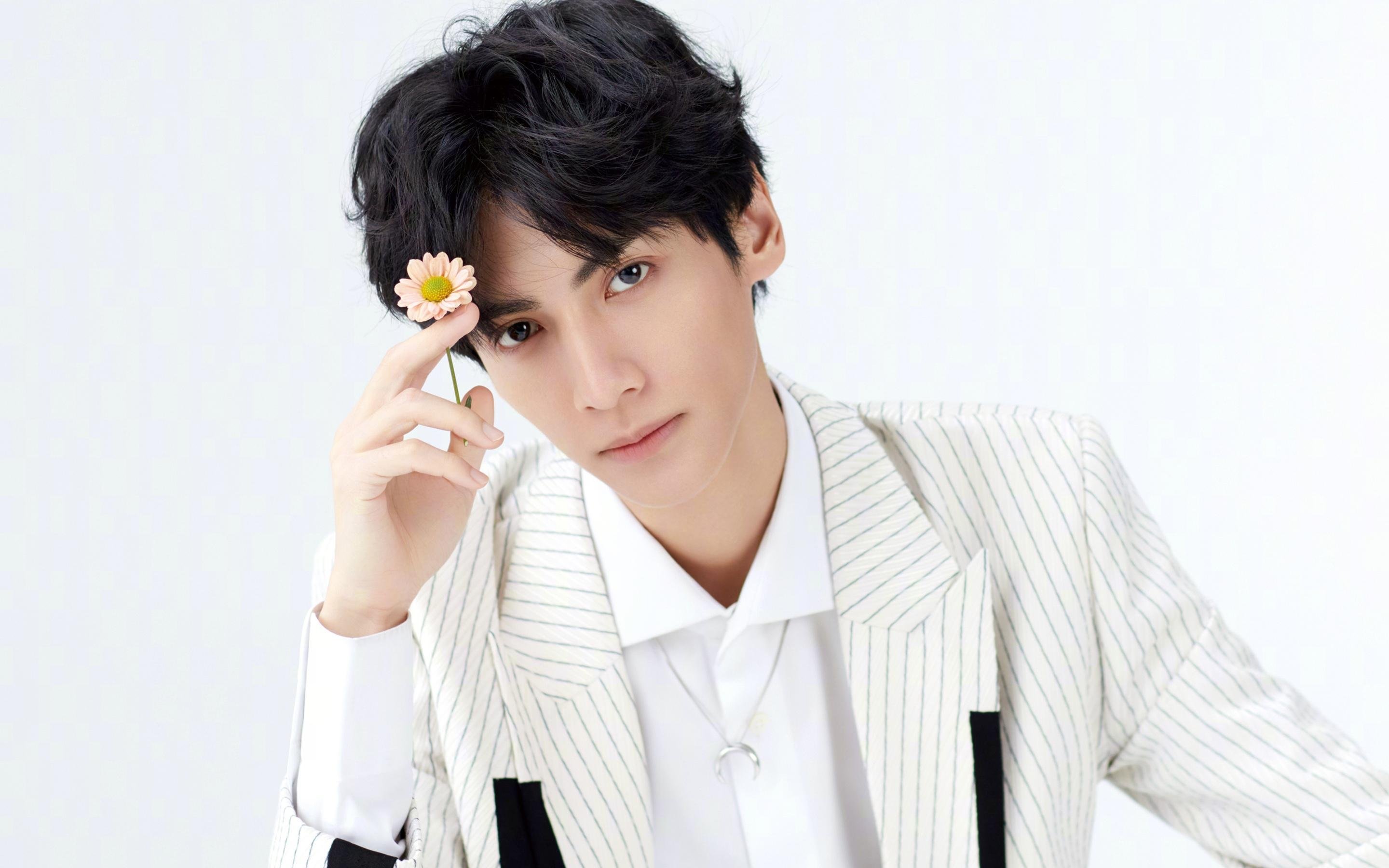 中场魔术师导演绿茵逆转，恩佐如何成为攻防转换的现代模板