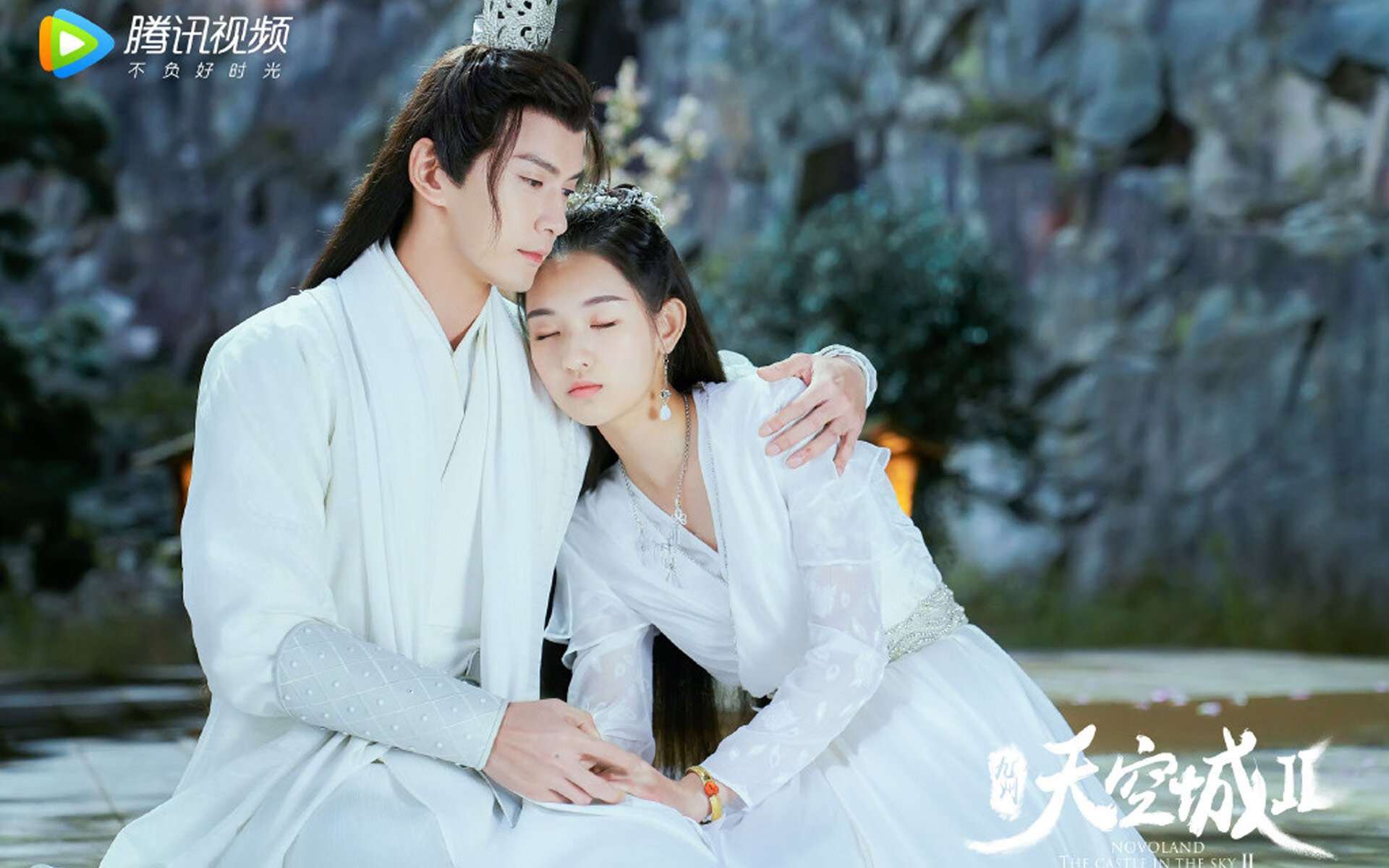 本泽马梅开二度难挽狂澜，贝蒂斯争冠关键战惊艳中国球迷