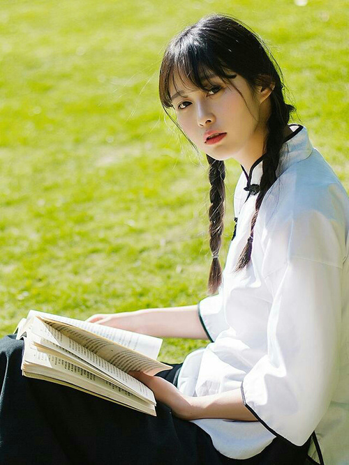 第三节的獠牙，当拜仁如篮球巨星般单节打崩牙买加，谁才是真正的大场面先生？